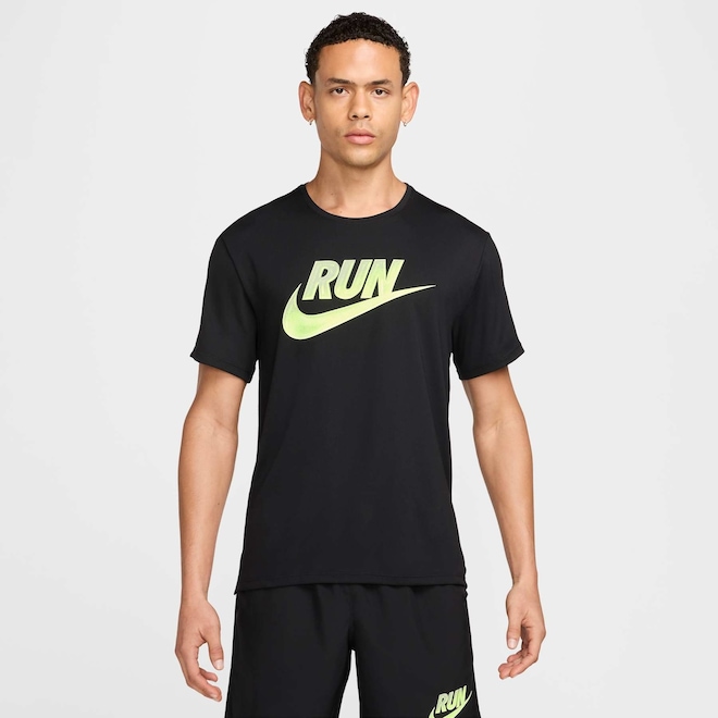 Camiseta Nike Run Energy - Masculina - Foto 1
