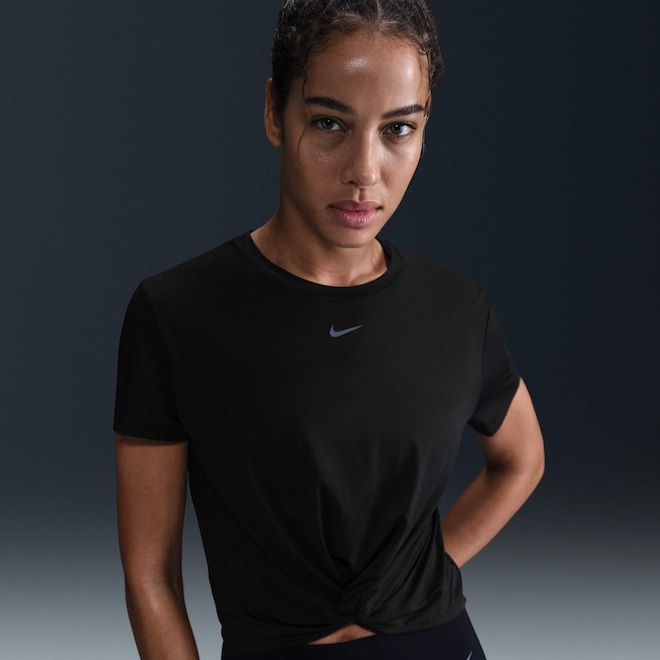 Camiseta Nike One Classic Cropped - Feminina - Foto 1