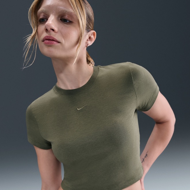 Camiseta Nike Sportswear Chill Knit Cropped - Feminina - Foto 1
