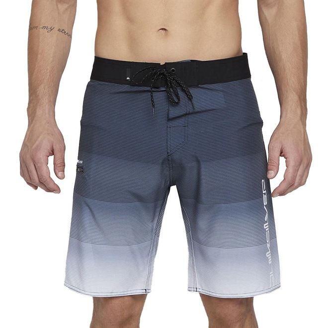 Bermuda Quiksilver Everyday Massive 20" - Masculina - Foto 1
