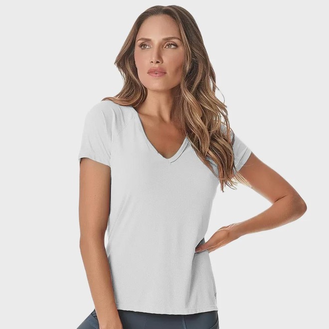 Camiseta Vestem Only - Feminina - Foto 1