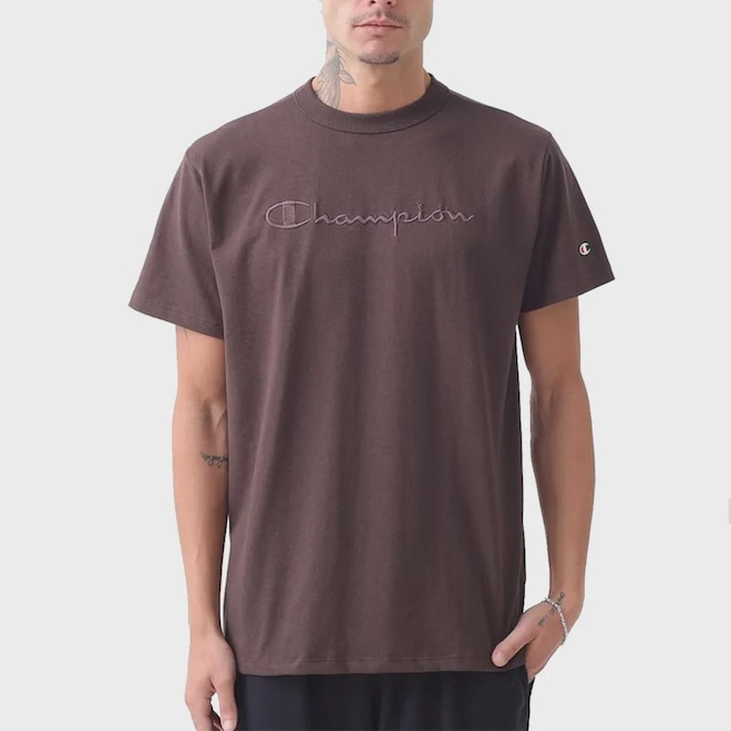 Camiseta Champion Bordado Script Coffee - Masculina - Foto 1