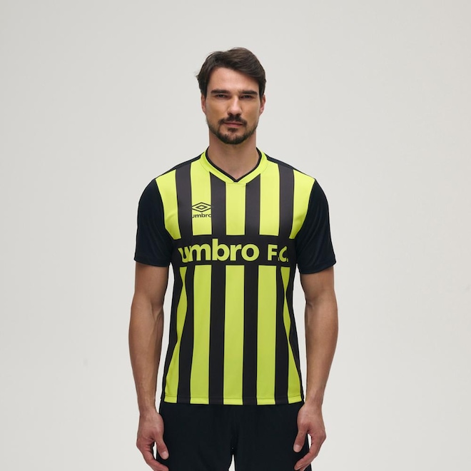 Camiseta Umbro Sponsor - Masculina - Foto 1
