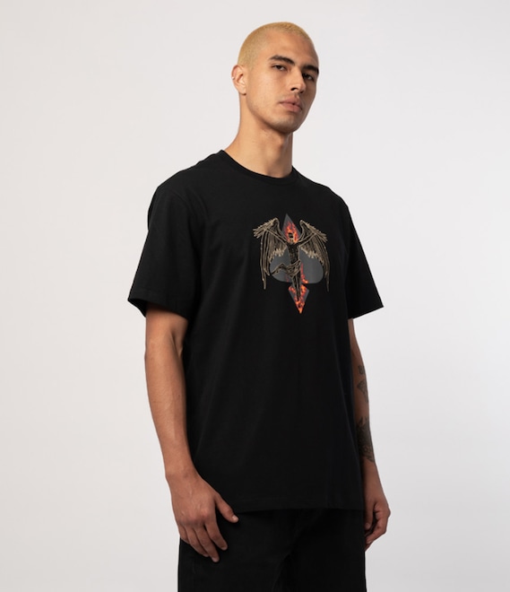 Camiseta Mcd Regular Anjo Fogo Espada - Masculina - Foto 1