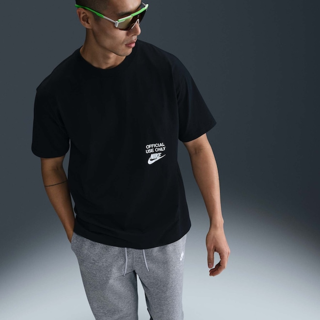 Camiseta Nike Sportswear M90 Remix - Masculina - Foto 1
