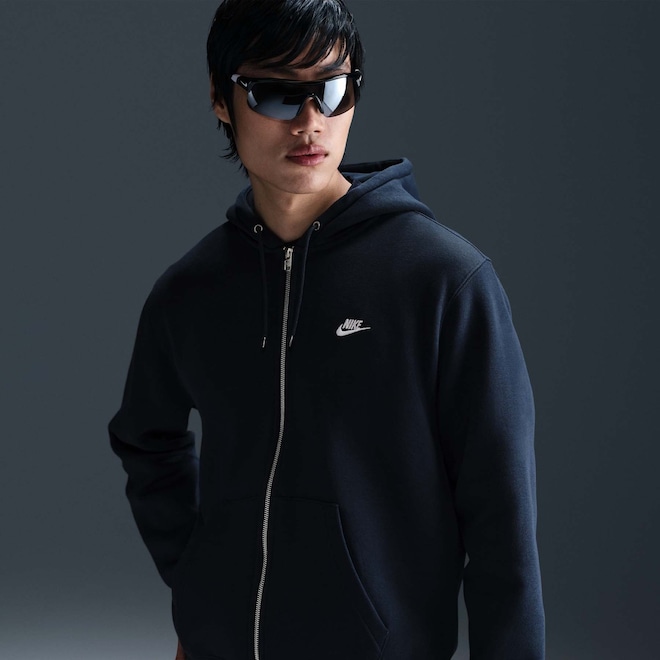 Jaqueta Masculina com Capuz Nike Club - Foto 1