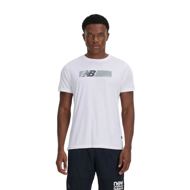 Camiseta New Balance Box Performance - Masculina - Foto 1