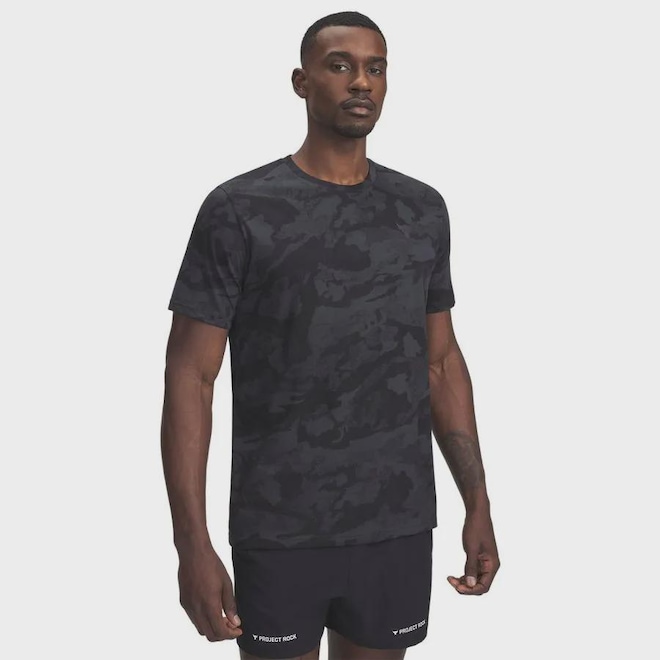 Camiseta Under Armour Project Rock Payoff Masculina - Foto 1