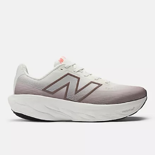 Tênis Masculino New Balance 1080V14 - Foto 1