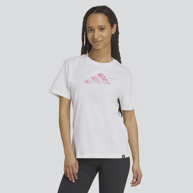 Camiseta adidas Grafica Softs Feminina - Foto 1