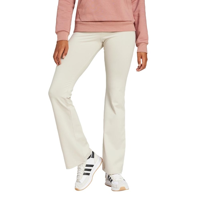 Calça Legging Feminina Adidas Flare Essentials com Logo Pequeno - Foto 1