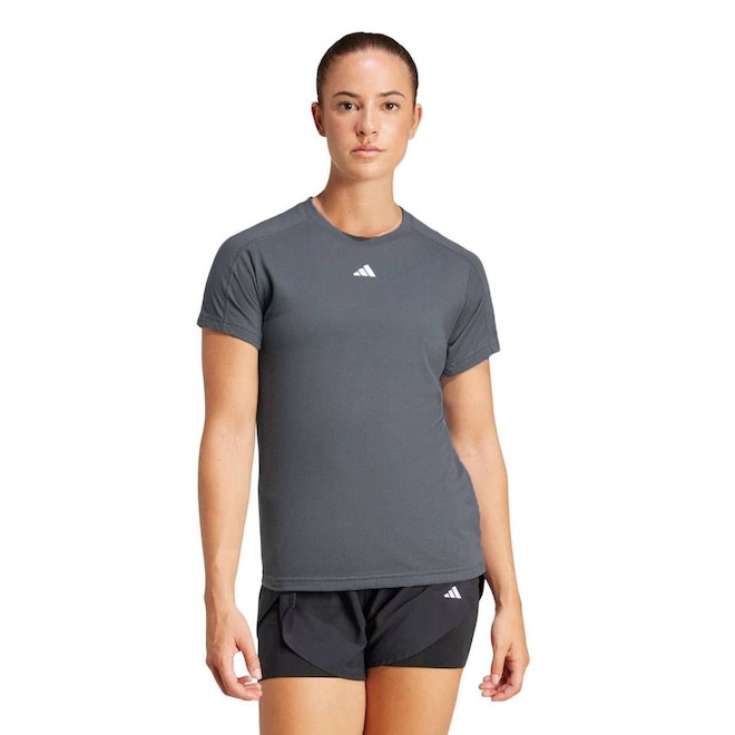 Camiseta Feminina adidas Essentials Crew - Foto 1
