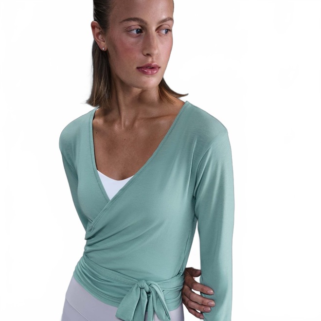 Camiseta Dri-FIT Nike One Relaxed Feminina - Foto 1