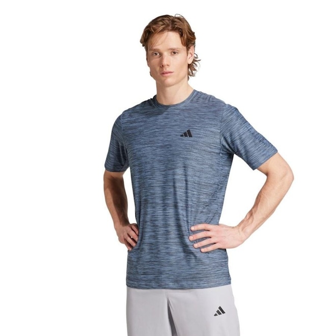 Camiseta adidas Train Essentials Stretch Masculina - Foto 1