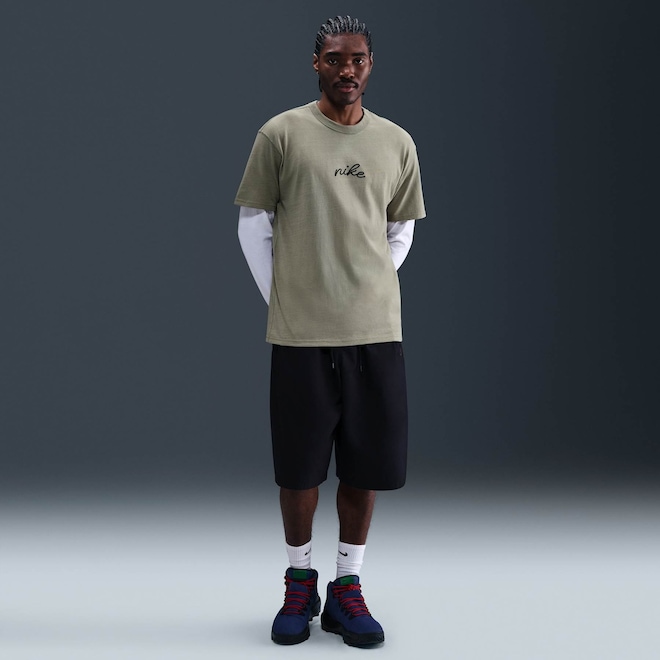 Camiseta Nike Sportswear Essential Masculina - Foto 1