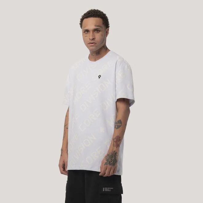 Camiseta Especial MCD Logomania Masculino - Foto 1