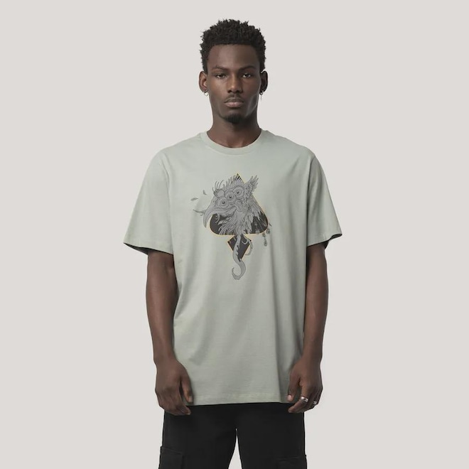 Camiseta Regular MCD Espada Pássaro Bailon Masculino - Foto 1