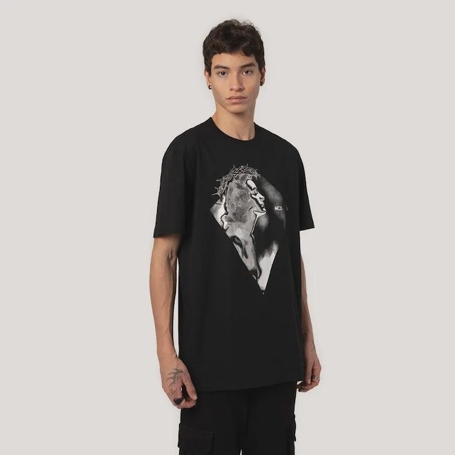 Camiseta Regular MCD Santa Gótica Masculina - Foto 1