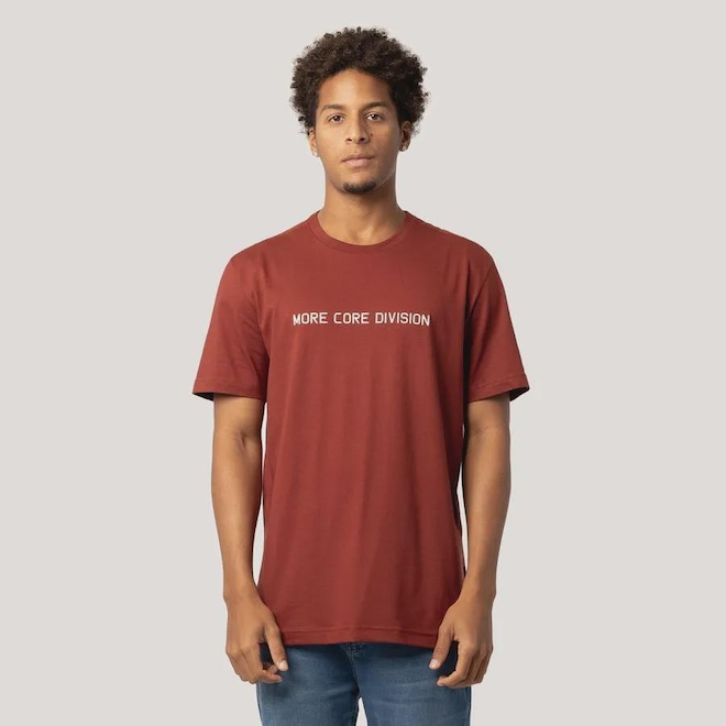 Camiseta MCD Regular More Core Div Centro Masculina - Foto 1