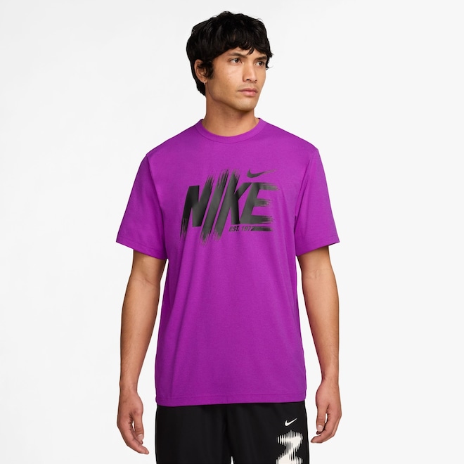 Camiseta Nike Hyverse GFX Masculina - Foto 1