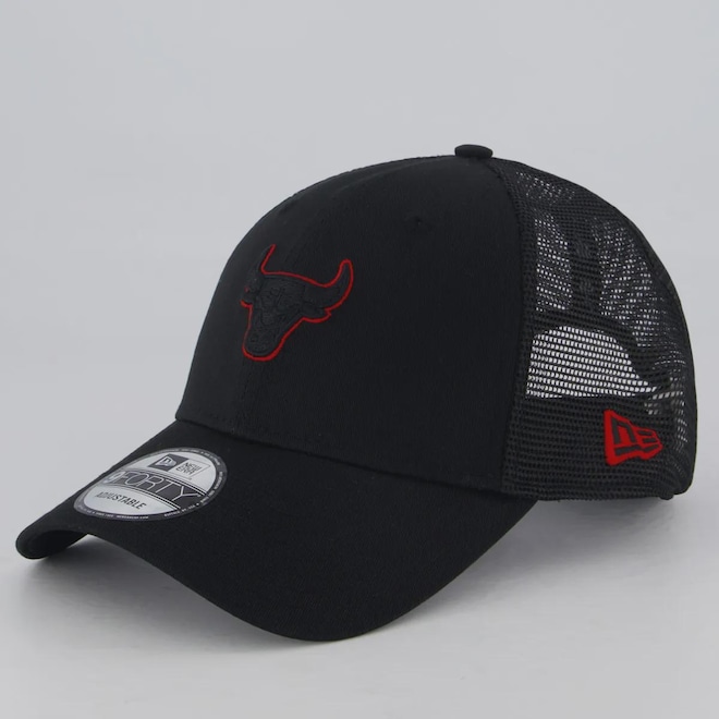 Boné Aba Curva New Era NBA Chicago Bulls Trucker 940 Unissex - Foto 1