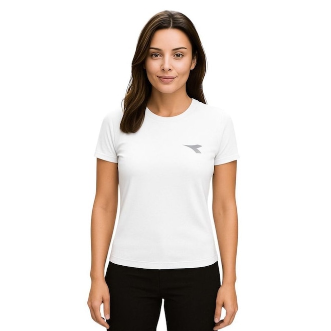 Camiseta Diadora Small Logo Feminina - Foto 1