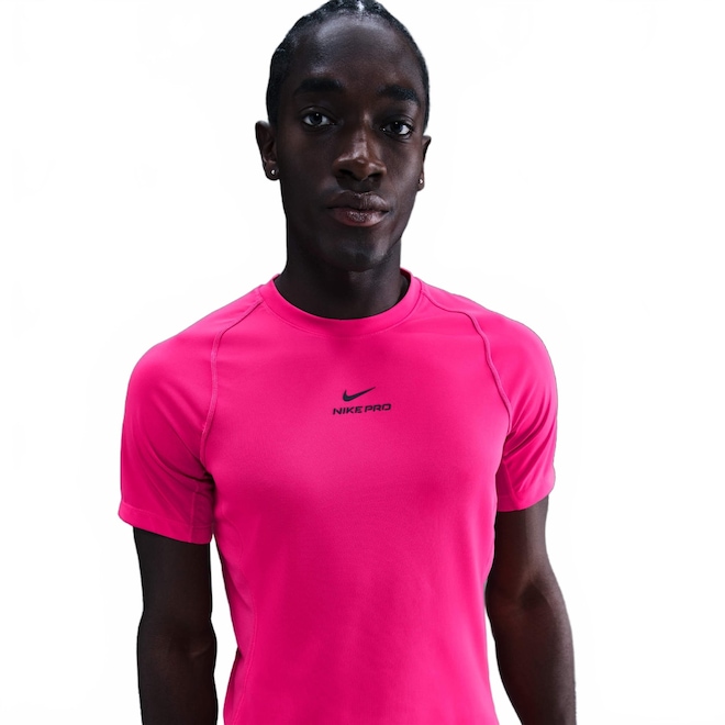 Camiseta Dri-FIT Nike Pro Masculina - Foto 1