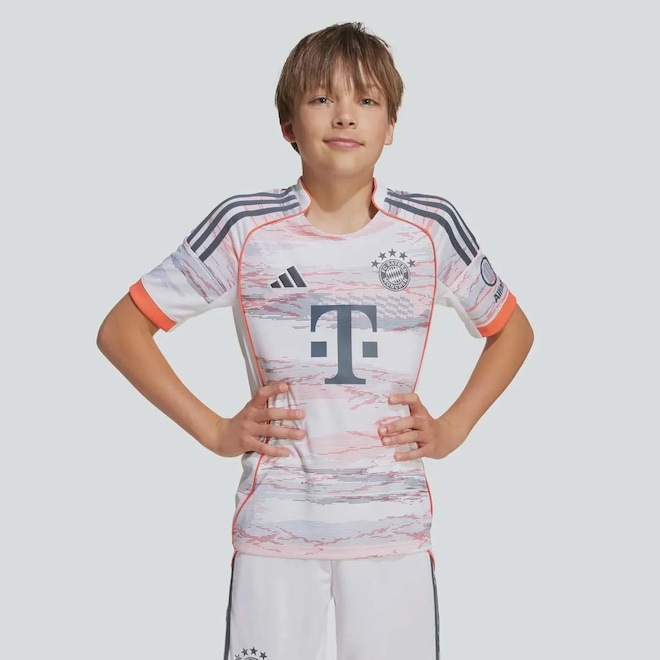Camisa Bayern II 2026 adidas Infatil - Foto 1