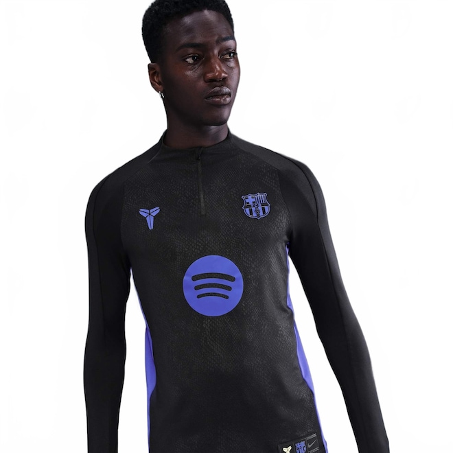 Camiseta Barcelona Manga Longa II Kobe 2025/26 Pré-Jogo Nike Masculina - Foto 1