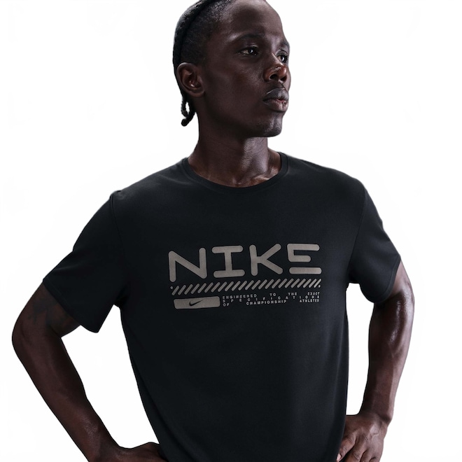 Camiseta Nike Winter Miler Masculina - Foto 1