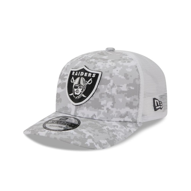 Boné New Era 9Seventy Las Vegas Raiders NFL Salute Service 2025 Masculino - Foto 1