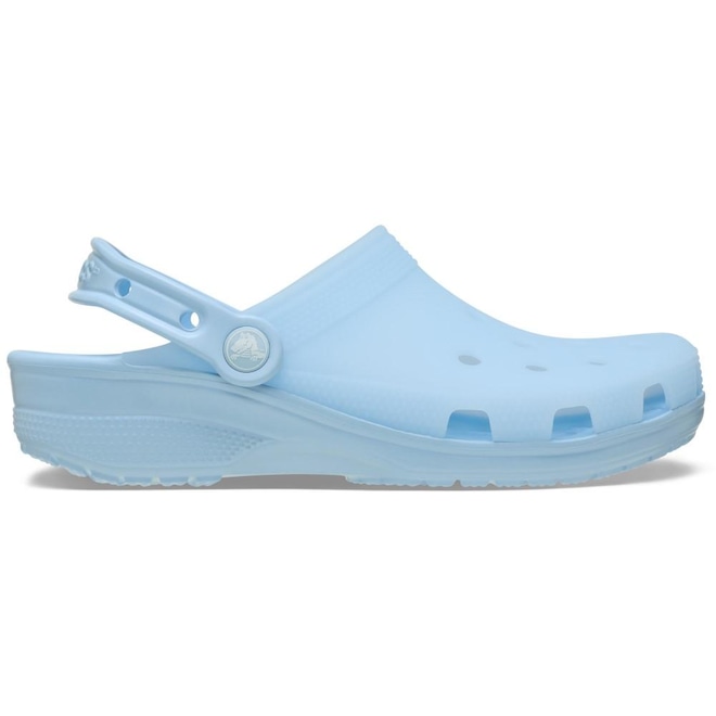 Sandália Adulto Crocs Classic Frosted Clog Blue Calcite - Foto 1
