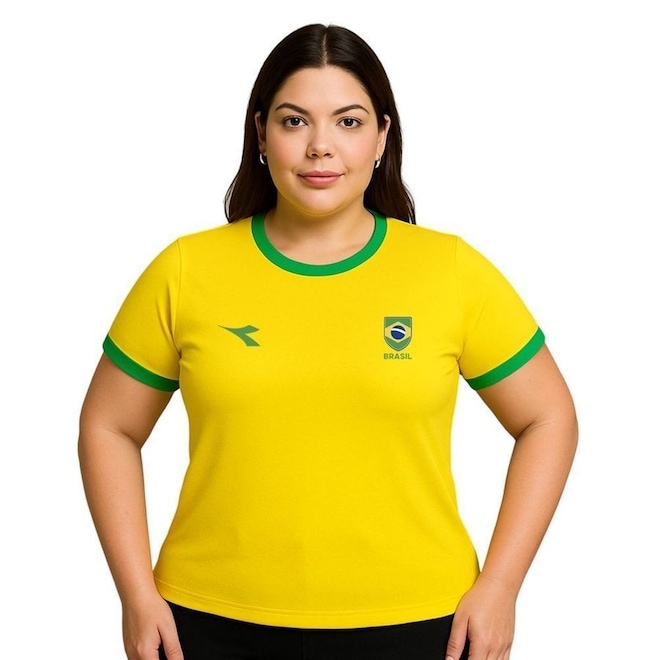 Camiseta Diadora Brasil Small Logo Plus Size Feminina - Foto 1