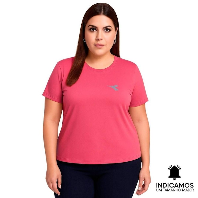 Camiseta Diadora Small Logo Plus Size Feminina - Foto 1