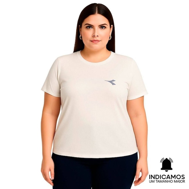 Camiseta Diadora Small Logo Plus Size Feminina - Foto 1