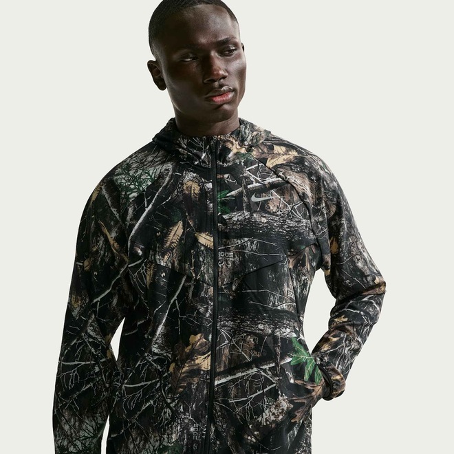 Jaqueta Nike Stride Realtree Masculina - Foto 1
