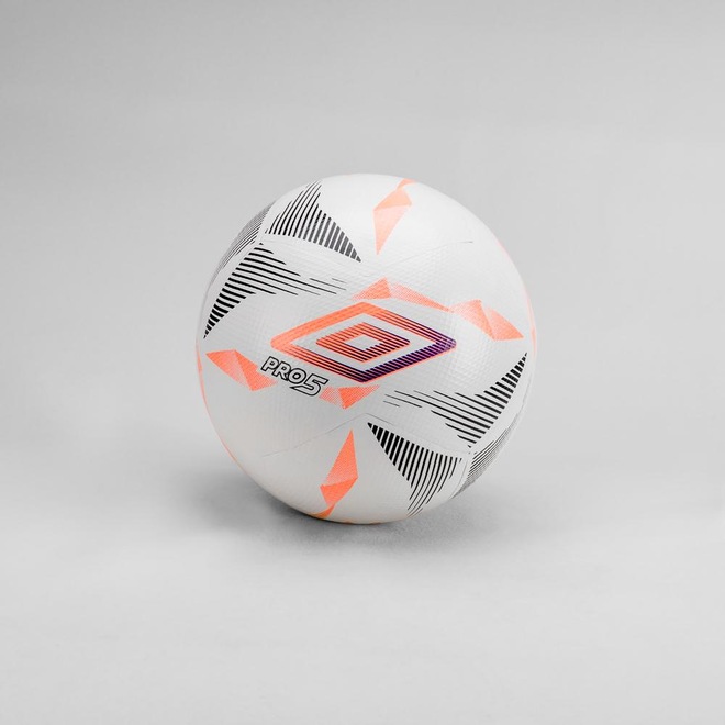 Bola Futsal Umbro Pro 5 - Foto 1