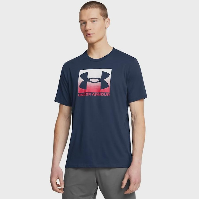 Camiseta Sportstyle Under Armour Boxed Sports - Masculina - Foto 1