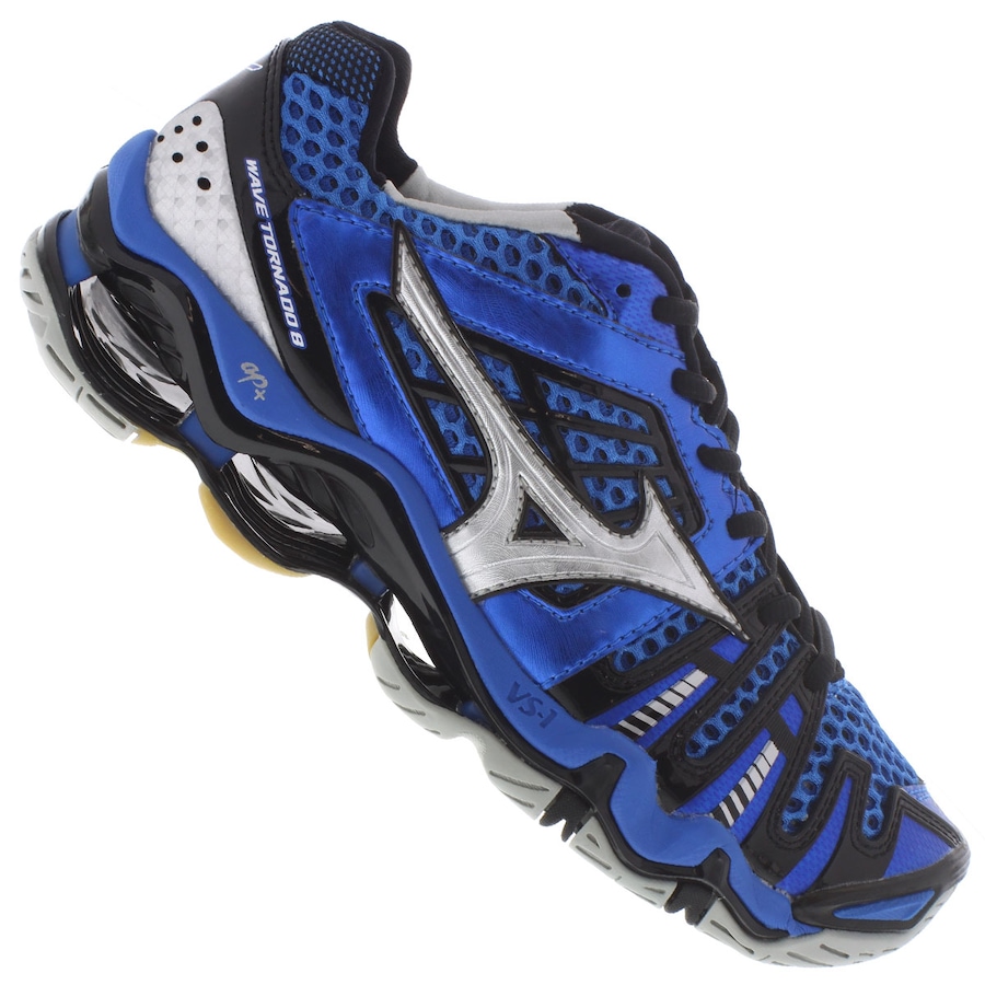 mizuno wave tornado 8