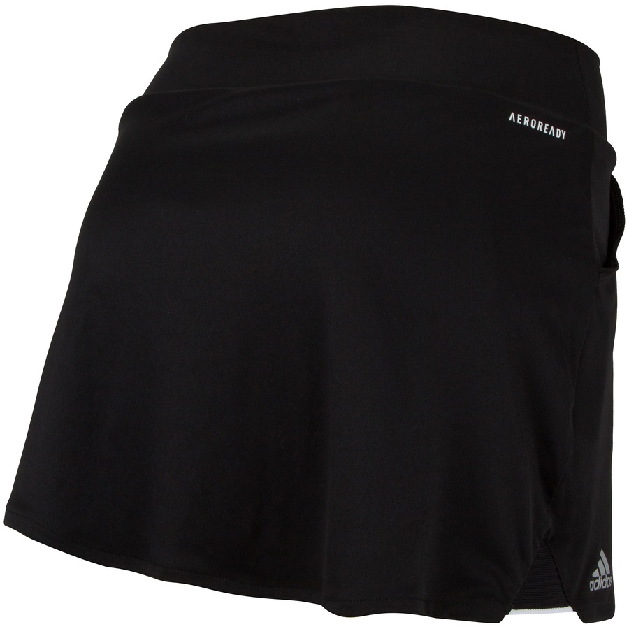 short saia academia adidas