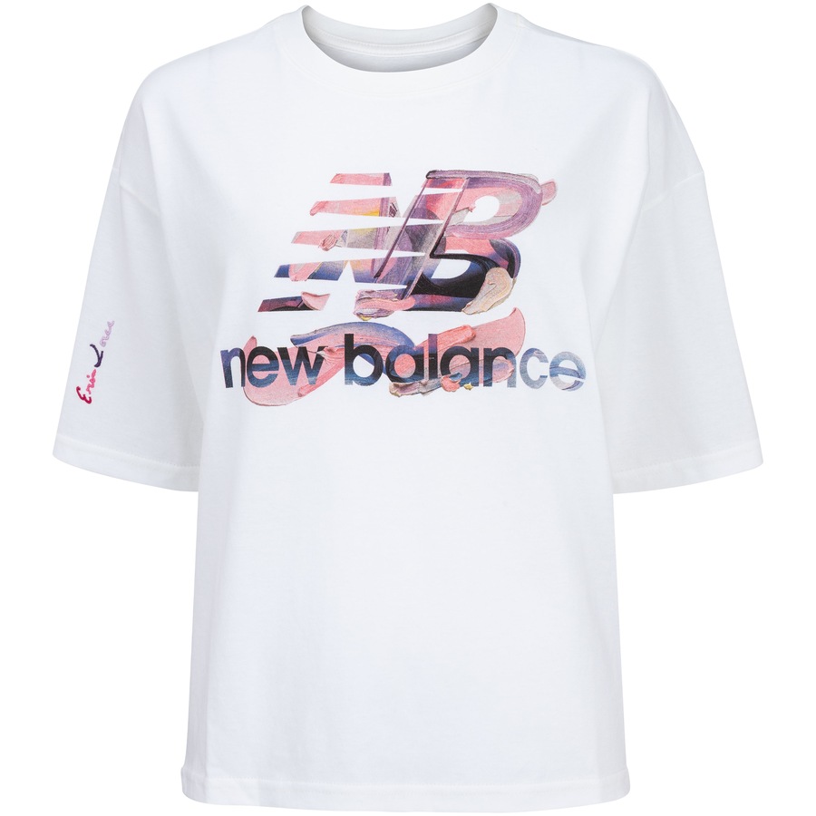 Camiseta New Balance Manga Curta Athletics Erin Lore - Feminino