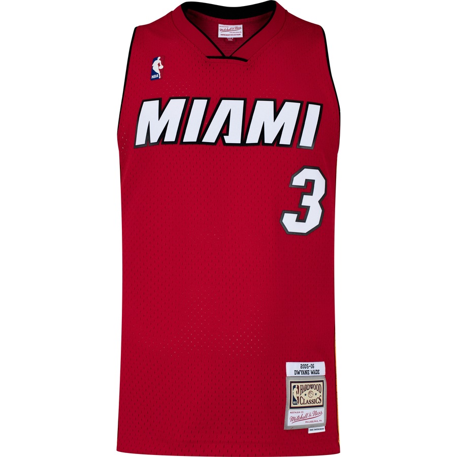 Youth Mitchell & Ness Dwyane Wade Red Miami Heat 2005-06 Hardwood