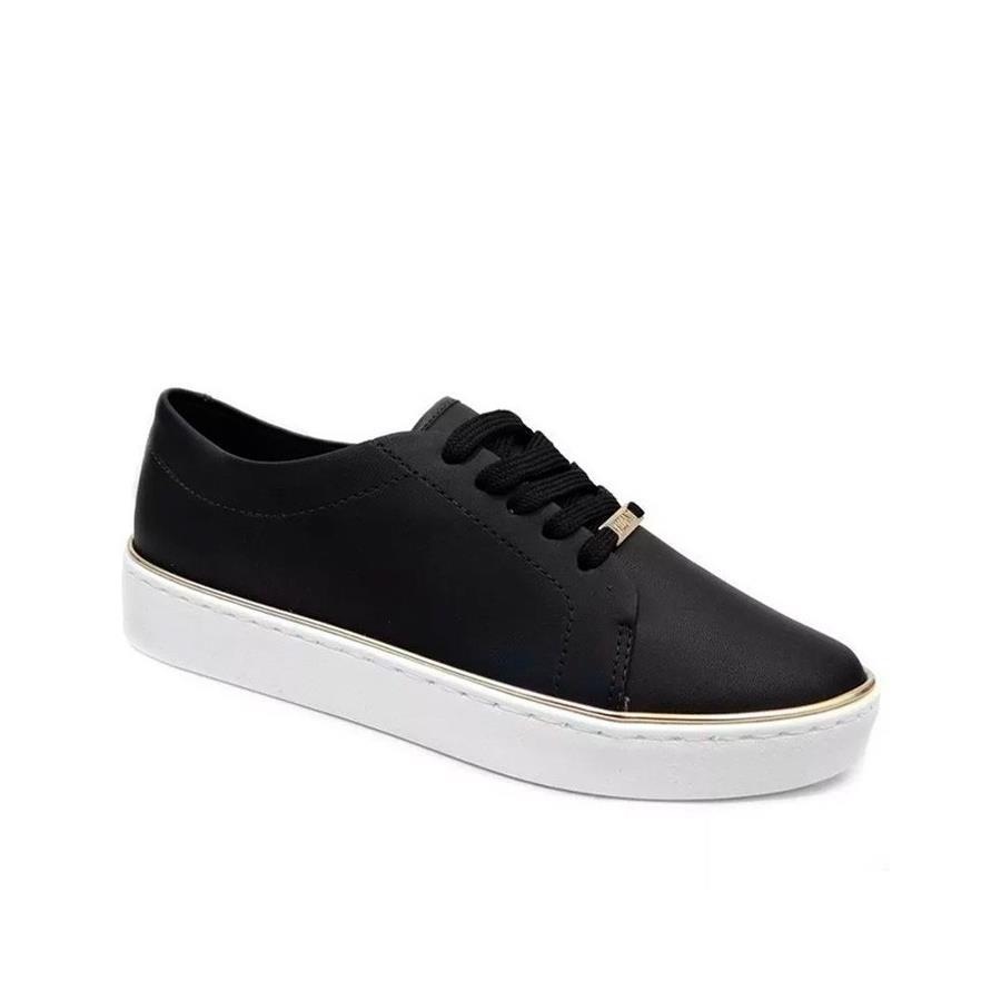 tenis vizzano branco com filete dourado