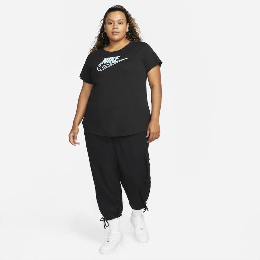 camiseta nike sportswear icon clash feminina