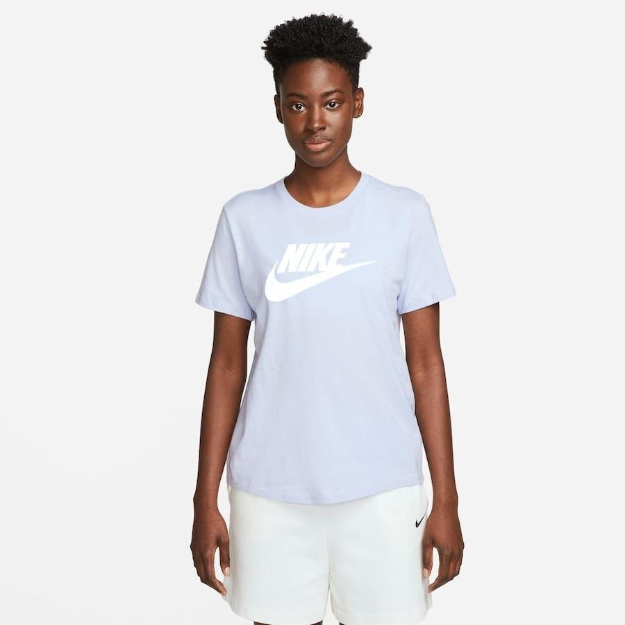 Camiseta Nike Sportswear Essentials - Feminina