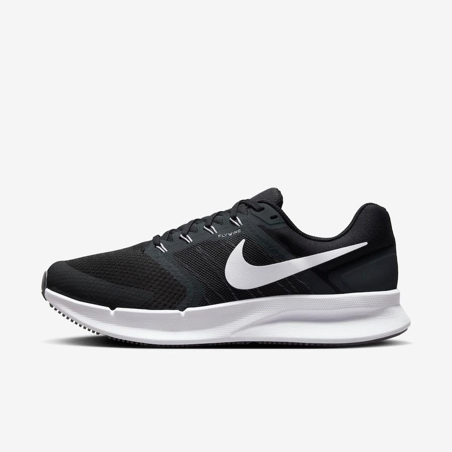 Nike run swift hotsell all black