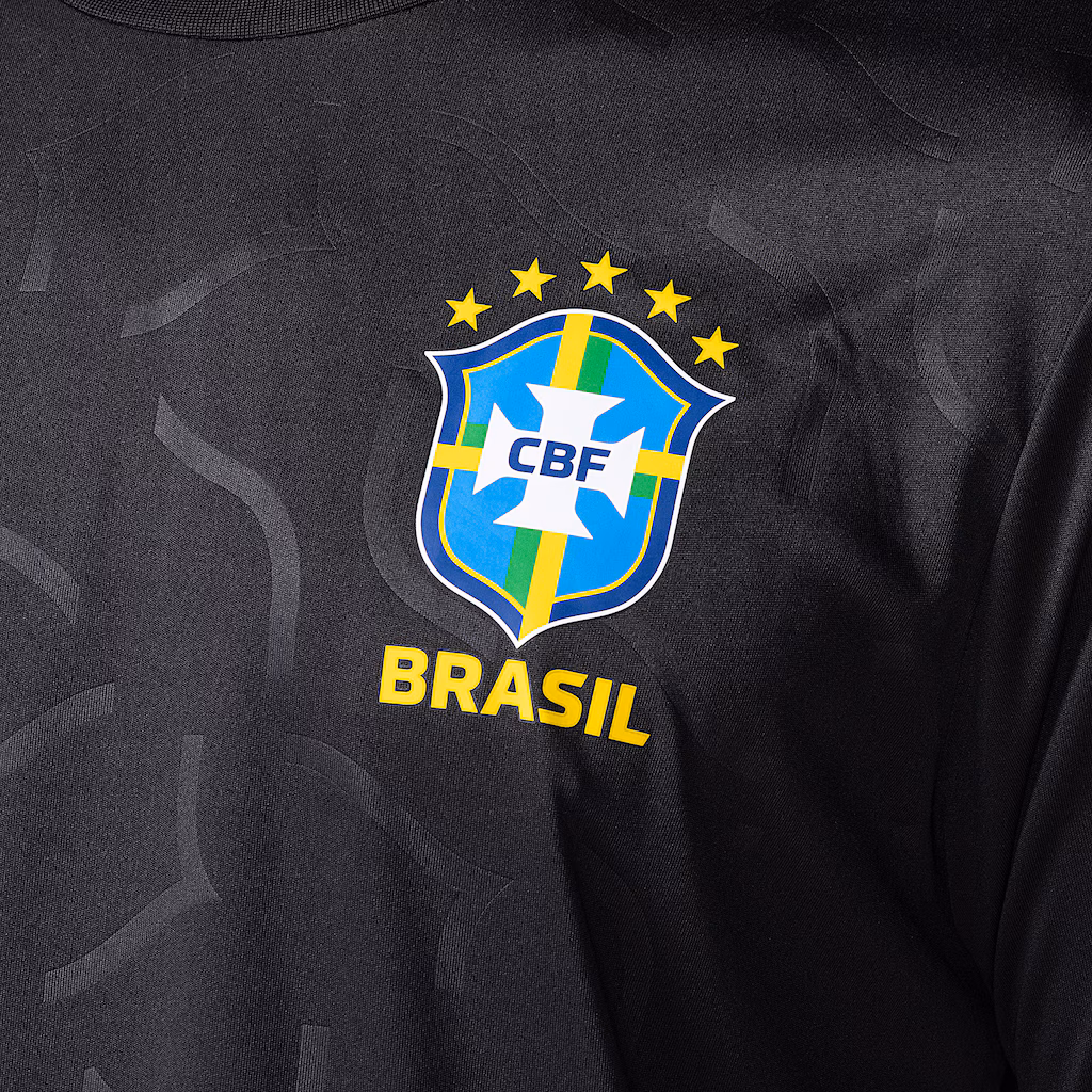 Também em preto e ainda mais cores