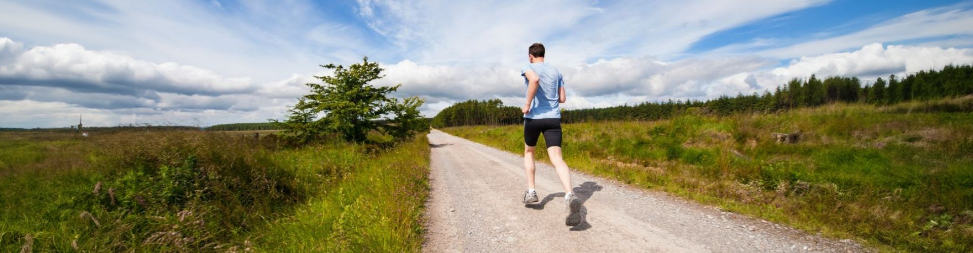 Qual a Melhor Roupa para Corrida? Descubra Tecidos com Compressão, Costura a Laser e Mais