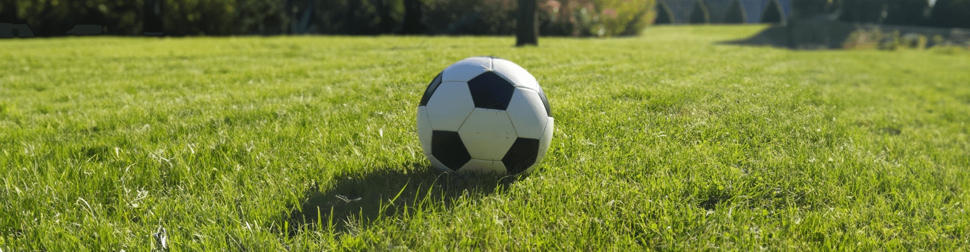 A Primeira Bola de Futebol: História e Evolução no Esporte